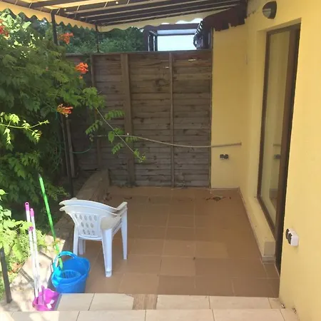 Milagro Apartment *